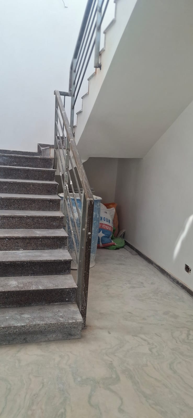 Modern indoor staircase railing